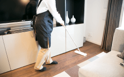 ベッドメイキング